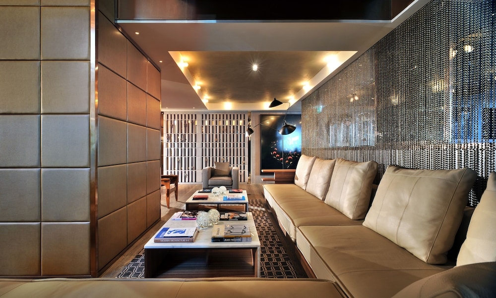 ロビー応接スペース