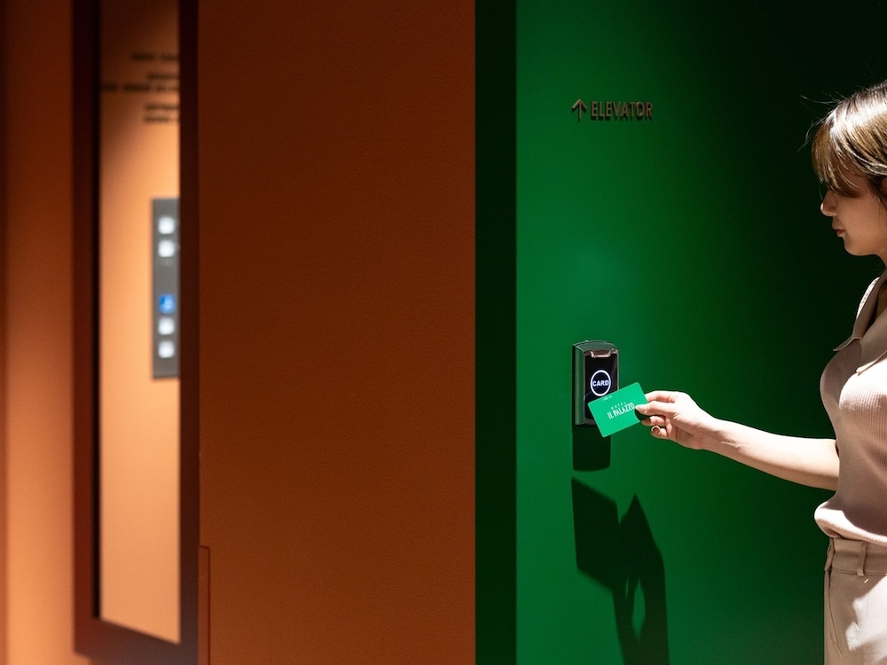 内部エントランス