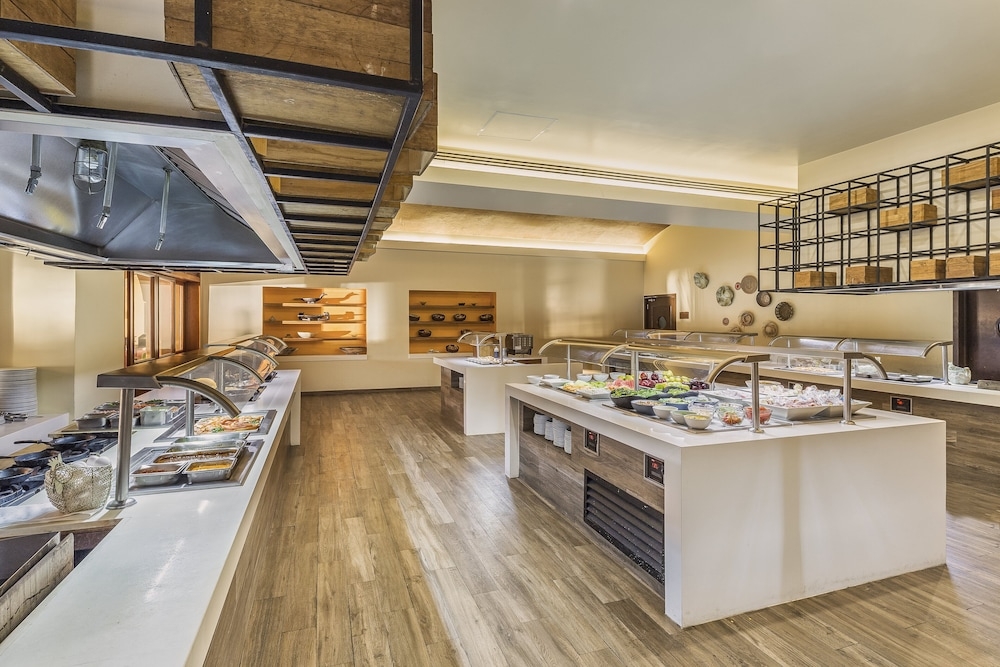 朝食ビュッフェ