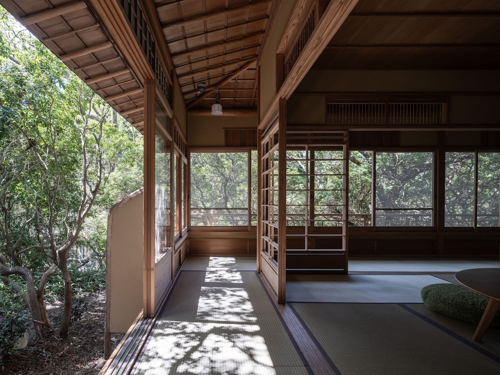 エグゼクティブ ラウンジ