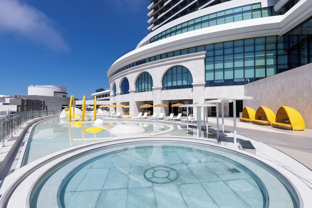 インフィニティ プール