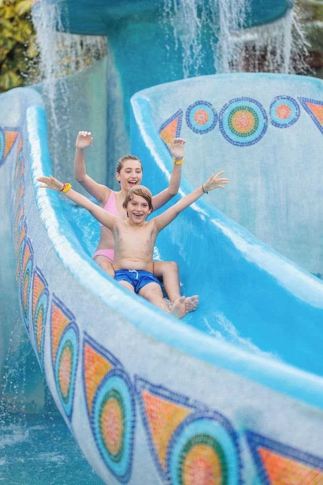 ウォータースライド