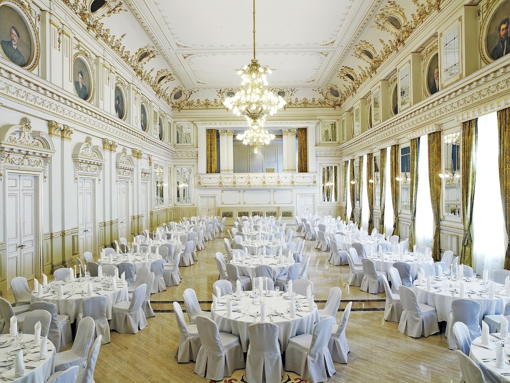 バンケット ホール