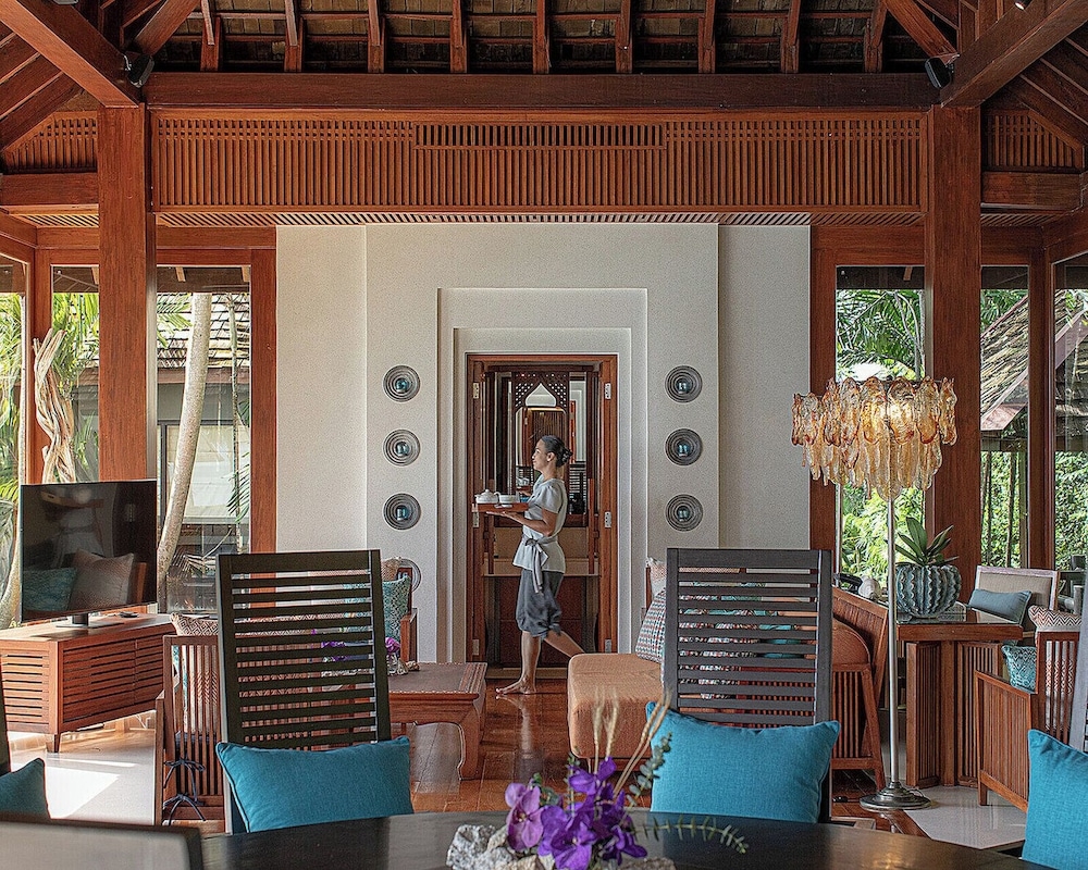 リビング エリア