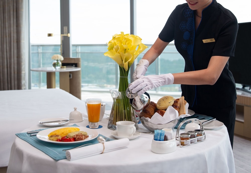 客室内のダイニングエリア