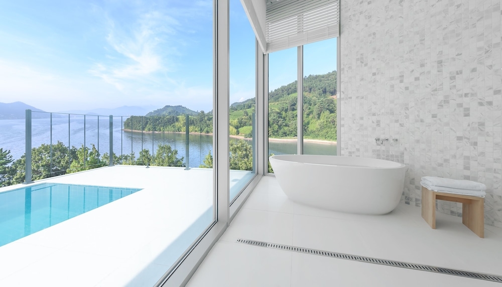 ビーチ / オーシャン ビュー