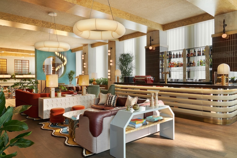 内部エントランス