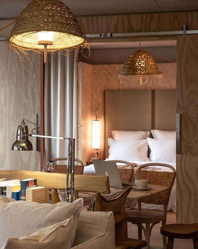 モブ ハウス,パリホテル,ワーケーションホテル