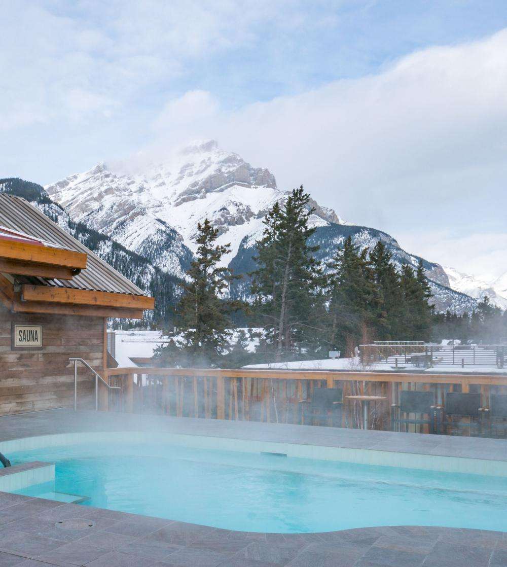 カナダ人に愛される 冬のリゾート地、<br/>バンフのロッジ