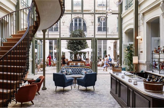 ザホクストンパリ,パリホテル