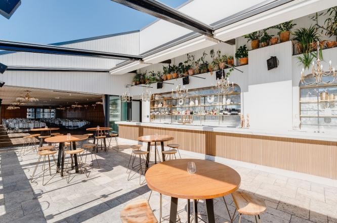 ザ アイランド ゴールド コースト ルーフトップ