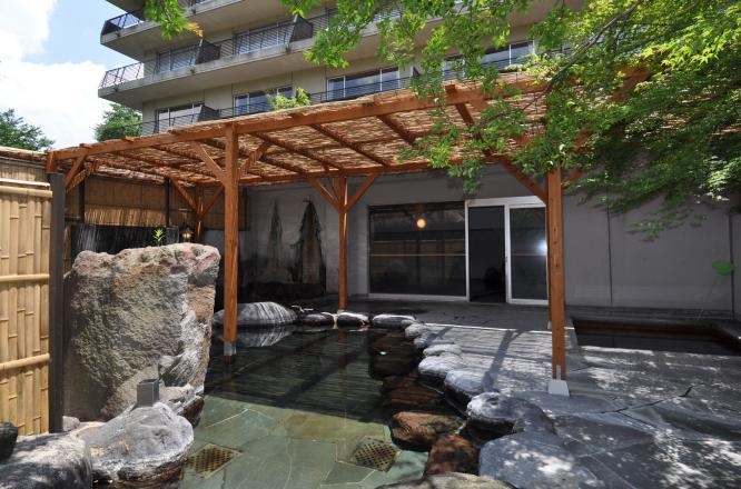 由布院 ことぶき 花の庄